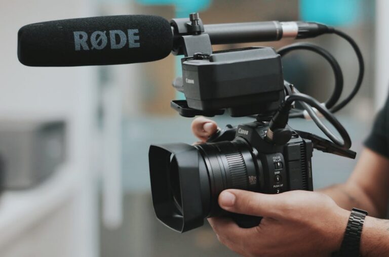 How to effectively use video content on LinkedIn to generate leads