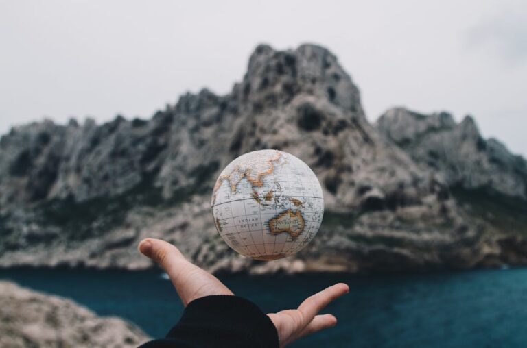 LinkedIn Global Networking: How To Expand Your Global Reach